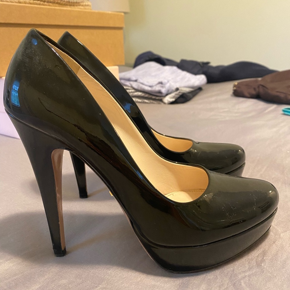 Prada heels size 38